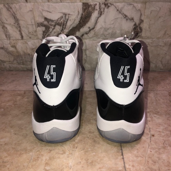 Jordan 11 concords main image 4